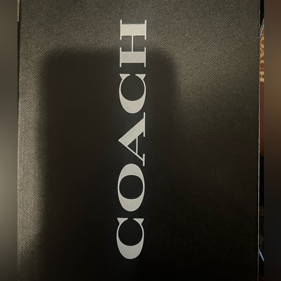 Coach Mona Driver In Signature Jacquard new in box - Picture 7 of 8